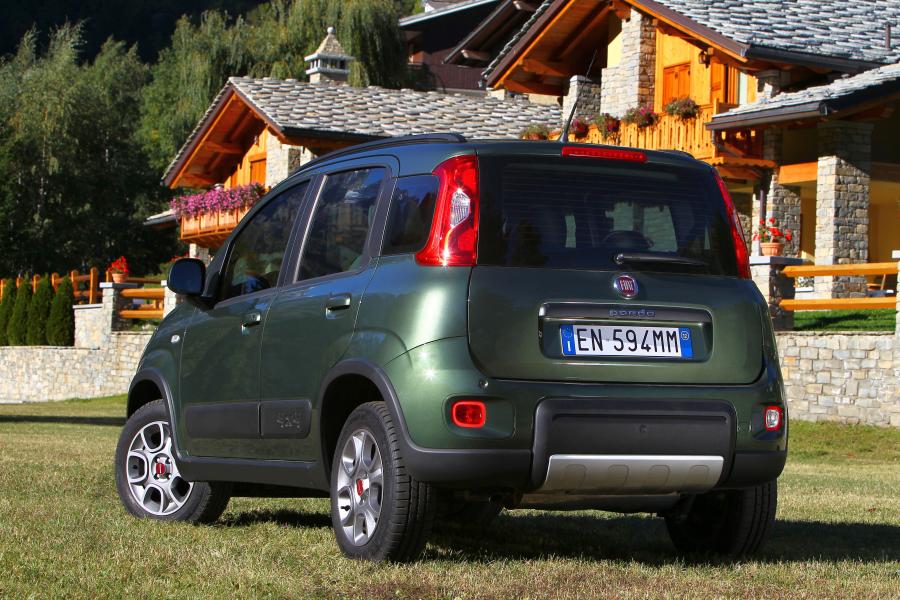  Fiat Panda 4x4 2012 года  (фото 37 из 77)